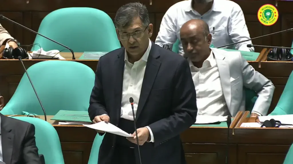 অটোরিকশা নিয়ন্ত্রণে নতুন বিধি-নীতিমালা, জানালেন স্বরাষ্ট্রমন্ত্রী