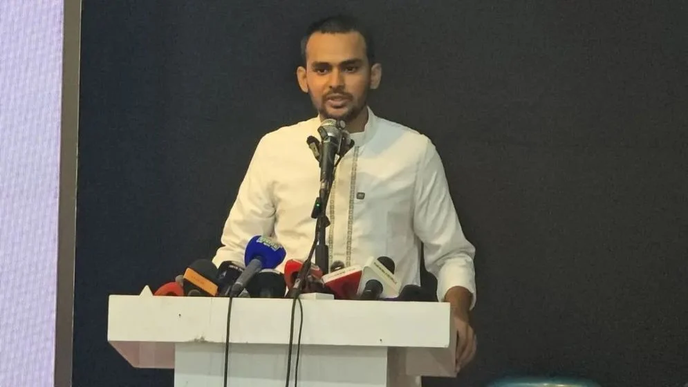 দুদকের অনুসন্ধানকে রাজনৈতিক হয়রানি ও ‘মিডিয়া ট্রায়াল’ বললেন আসিফ মাহমুদ